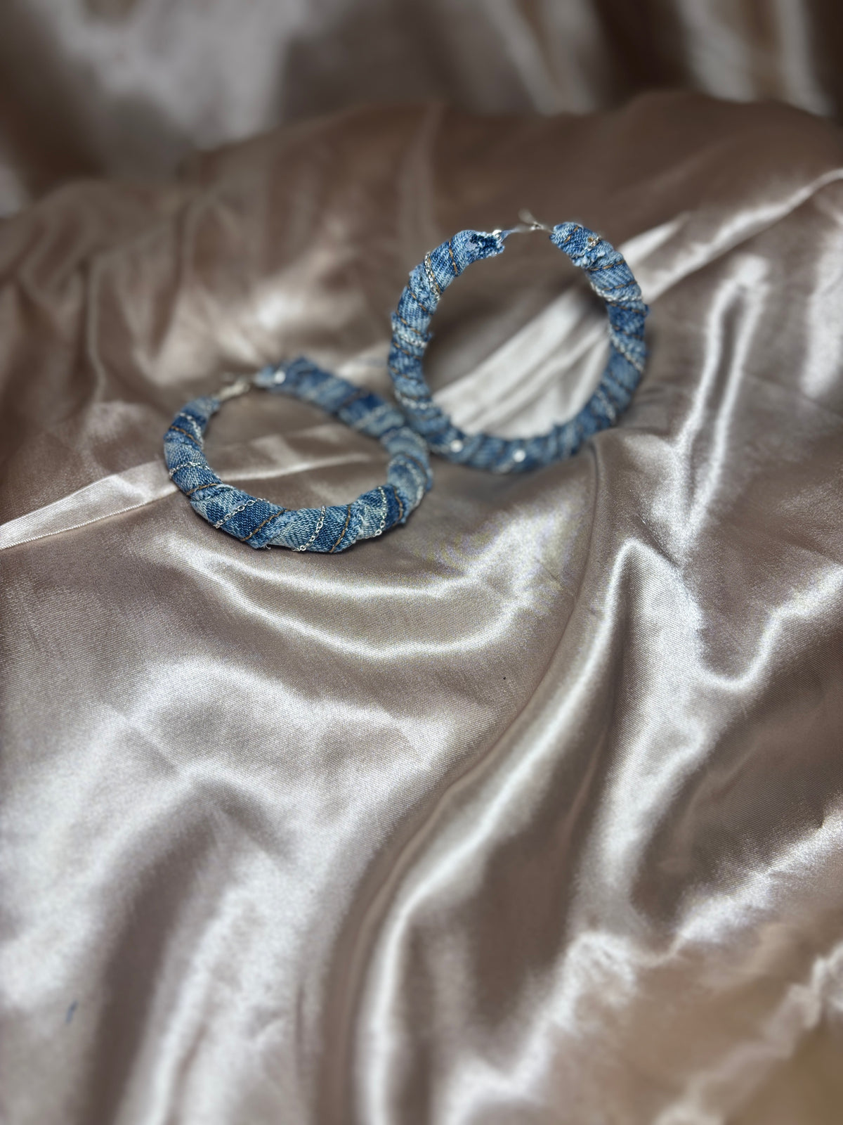 DND Signature "Chain'd N Denim" (Silver)