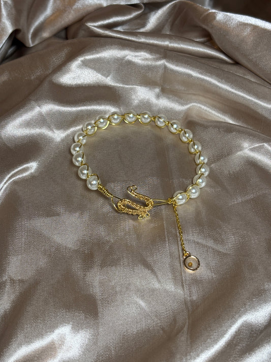 DND Signature “Pearl/Gold” Bracelet